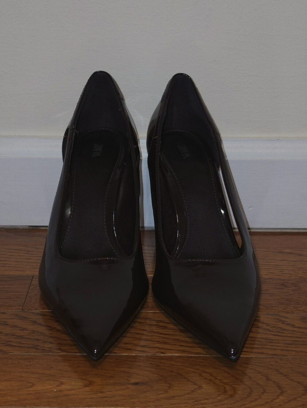 ZARA Dark Brown Patent Asymmetrical Cutout Pointed Stiletto Pumps – Size 36 (US